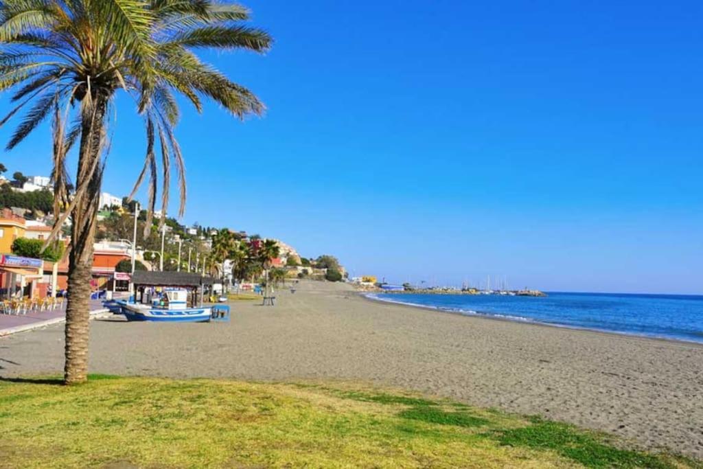 מאלגה Apartment In Pedregalejo Near The Beach! - Tcm מראה חיצוני תמונה